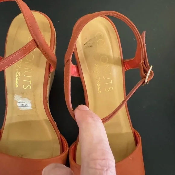 Coconuts by Matisse Orange Cork Wedges size 7 - Picture 3 of 8